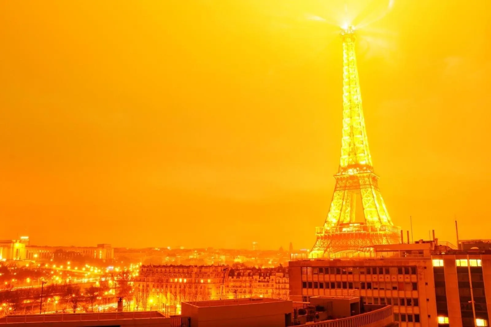 Eiffel Tower Incredible View Apartment Paris